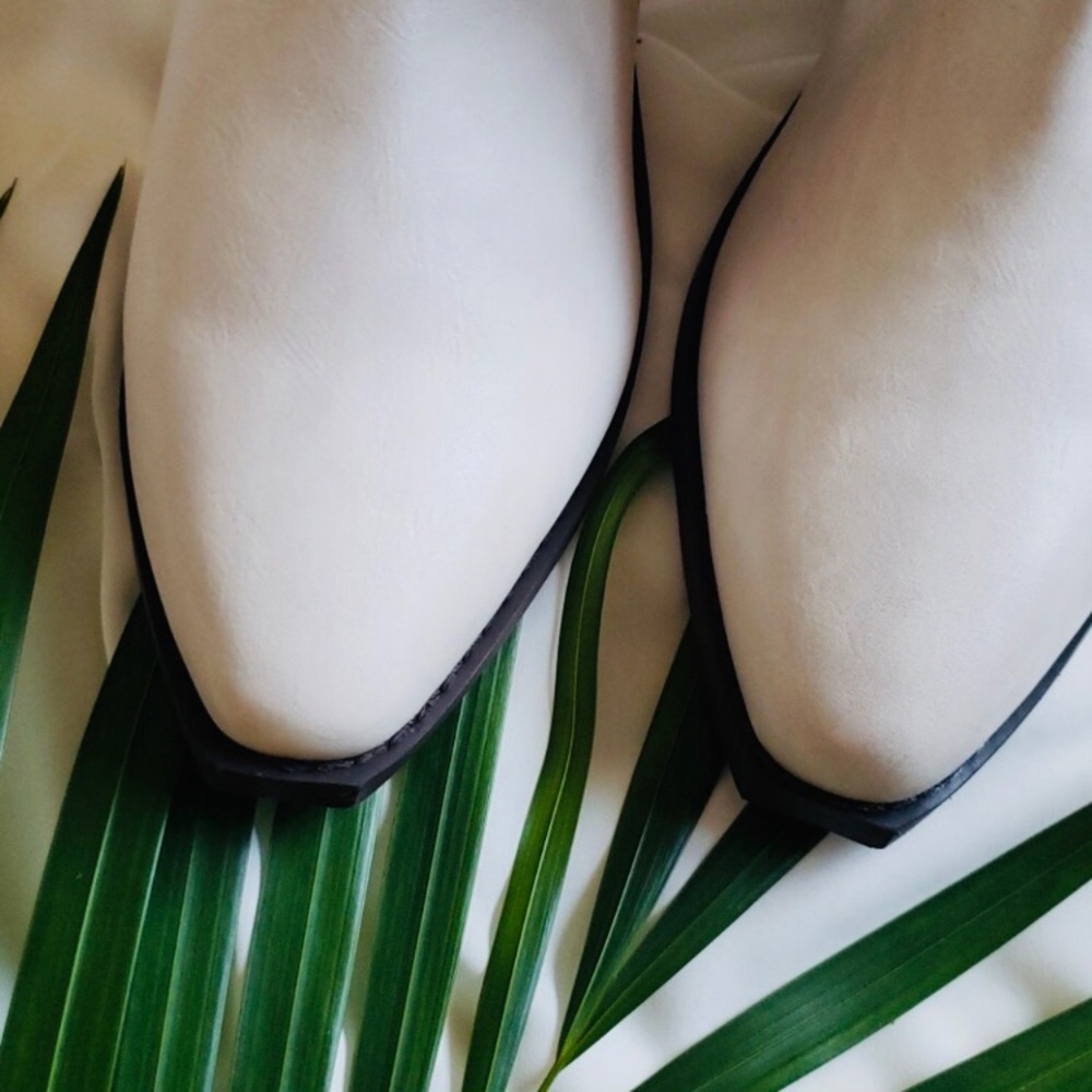 NWT Faux Leather Short Pull On Western Boots - Picture 5 of 6